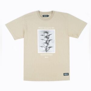 Afield Out Men’s Acanthus Classic Tee in Sand Size M